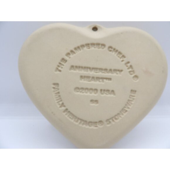 Pampered Chef "Anniversary Heart" Cookie Mold ©2000 Swedish Strokework Stoneware - Picture 2 of 2